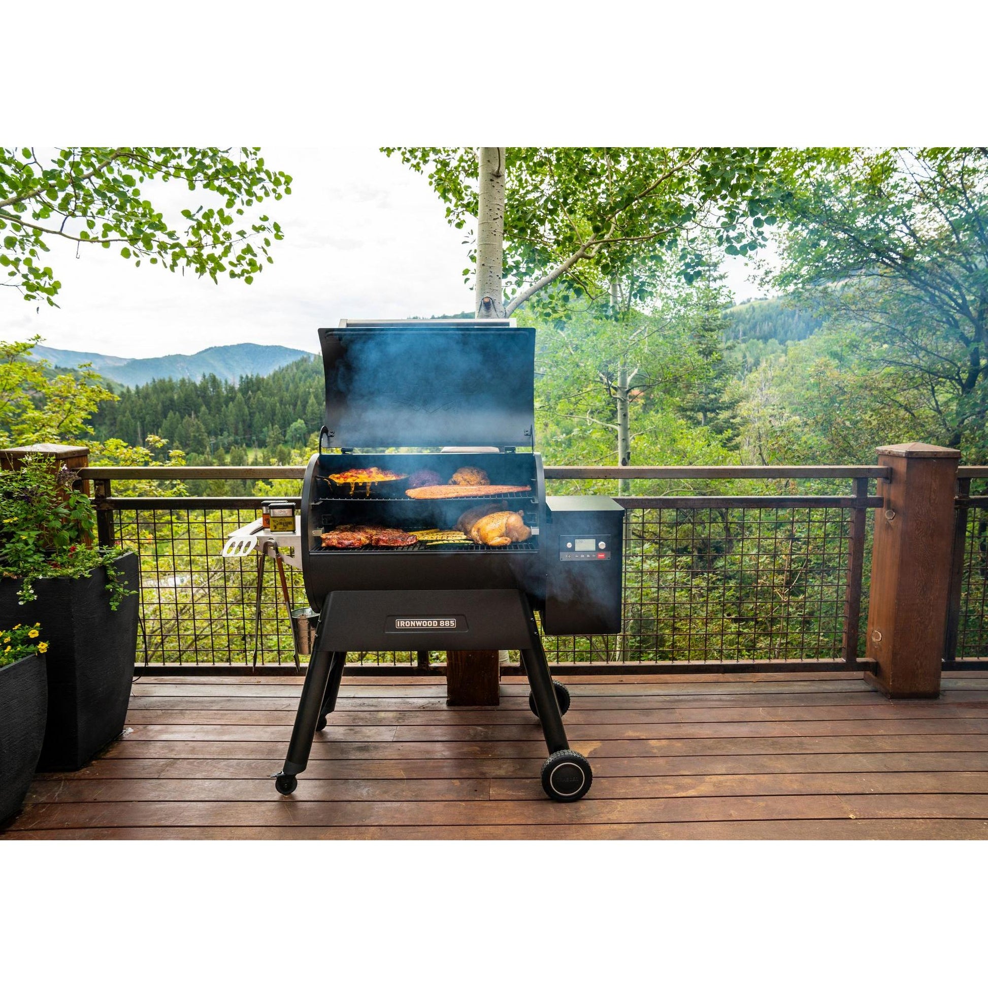 Traeger Ironwood 885 Pellet Grill TFB89BLF IMAGE 7