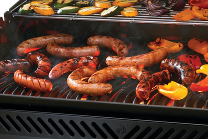 Rogue® PRO 625 SIB Natural Gas Grill with Infrared Side Burner